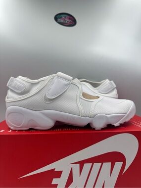 Nike Air Rift Breathe White Pure Platinum BRAND NEW Size 8 Women